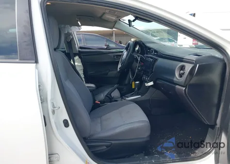 2017 Toyota Corolla L z USA, uszkodzony, nr VIN 5YFBURHE0HP585603